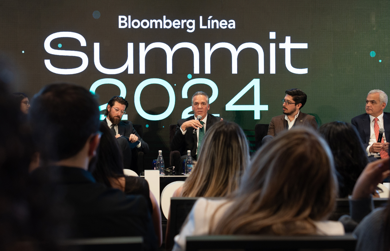 Stage: Startup CEO and Hardware Engineer Present New Product. Speakers Lead Lecture on Business, Science, Technology, Entrepreneurship, Health, Ecology, Development, Leadership and all Things Digital