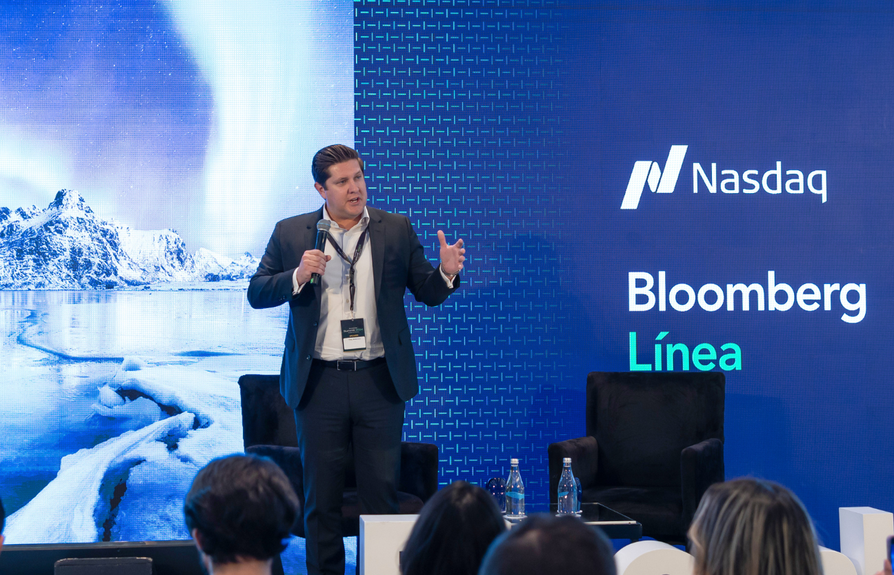 Stage: Startup CEO and Hardware Engineer Present New Product. Speakers Lead Lecture on Business, Science, Technology, Entrepreneurship, Health, Ecology, Development, Leadership and all Things Digital