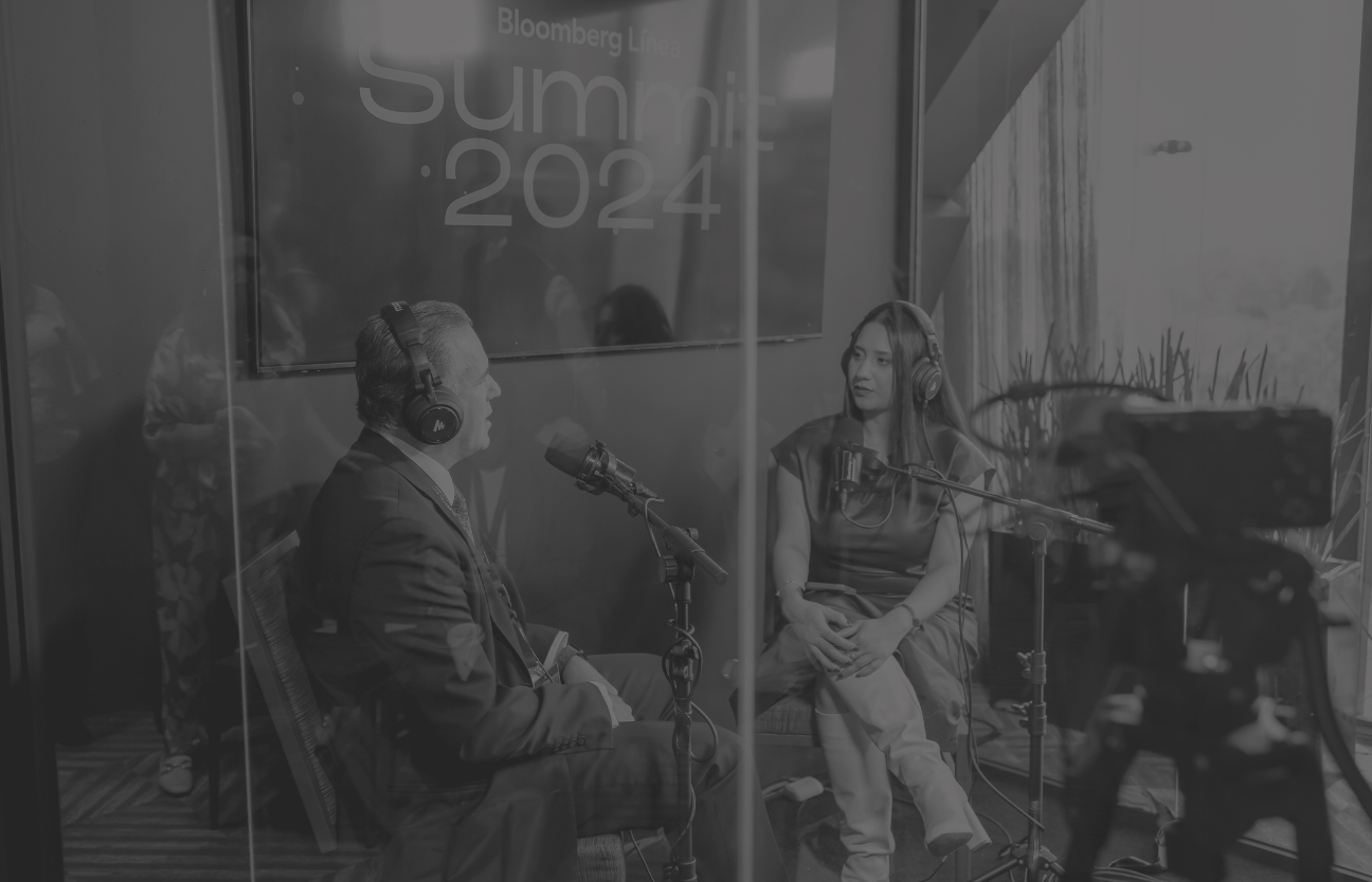 Stage: Startup CEO and Hardware Engineer Present New Product. Speakers Lead Lecture on Business, Science, Technology, Entrepreneurship, Health, Ecology, Development, Leadership and all Things Digital