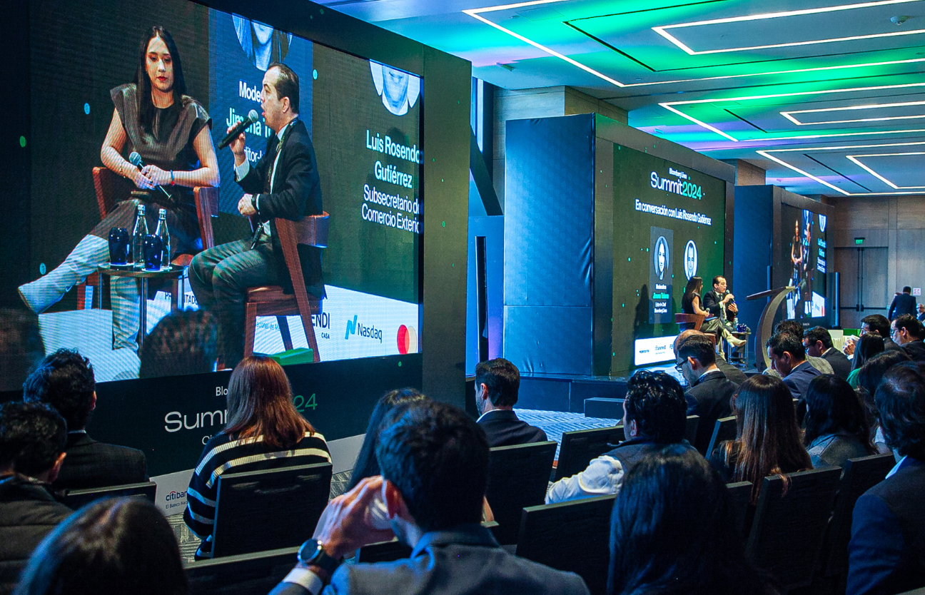 Stage: Startup CEO and Hardware Engineer Present New Product. Speakers Lead Lecture on Business, Science, Technology, Entrepreneurship, Health, Ecology, Development, Leadership and all Things Digital