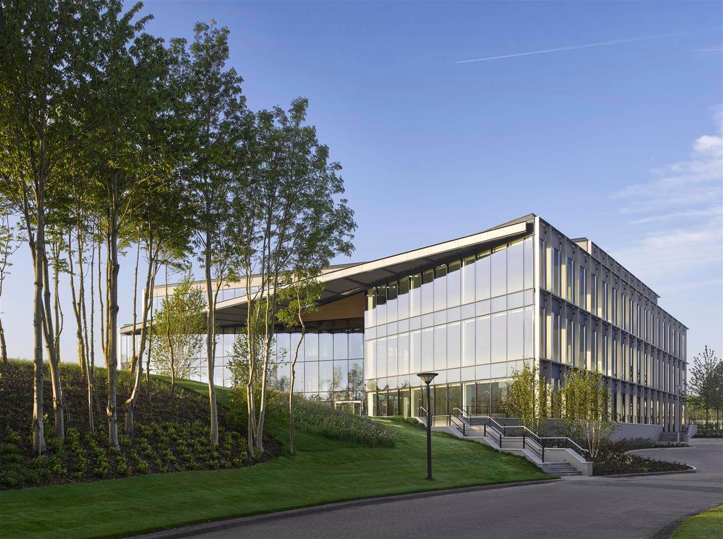 Project: Oxford Science Park
a.	Client: Magdalen College
b.	Services provided: Asset management, Office agency
c.	Location: Oxford

