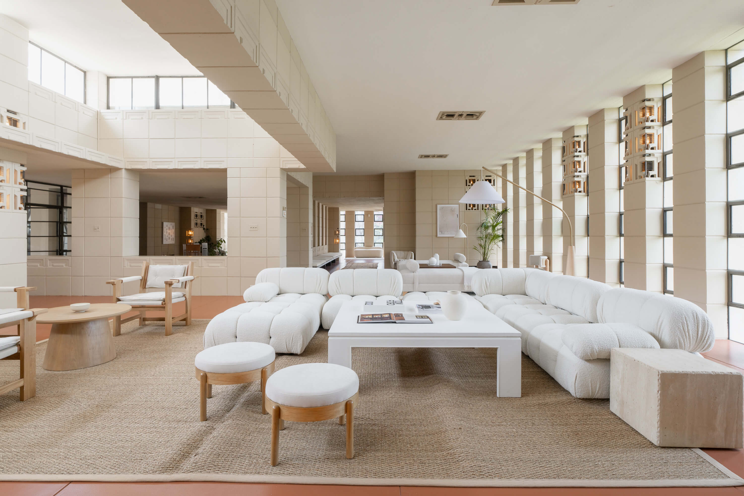 A Renowned Frank Lloyd Wright-Designed Mansion in Tulsa: From