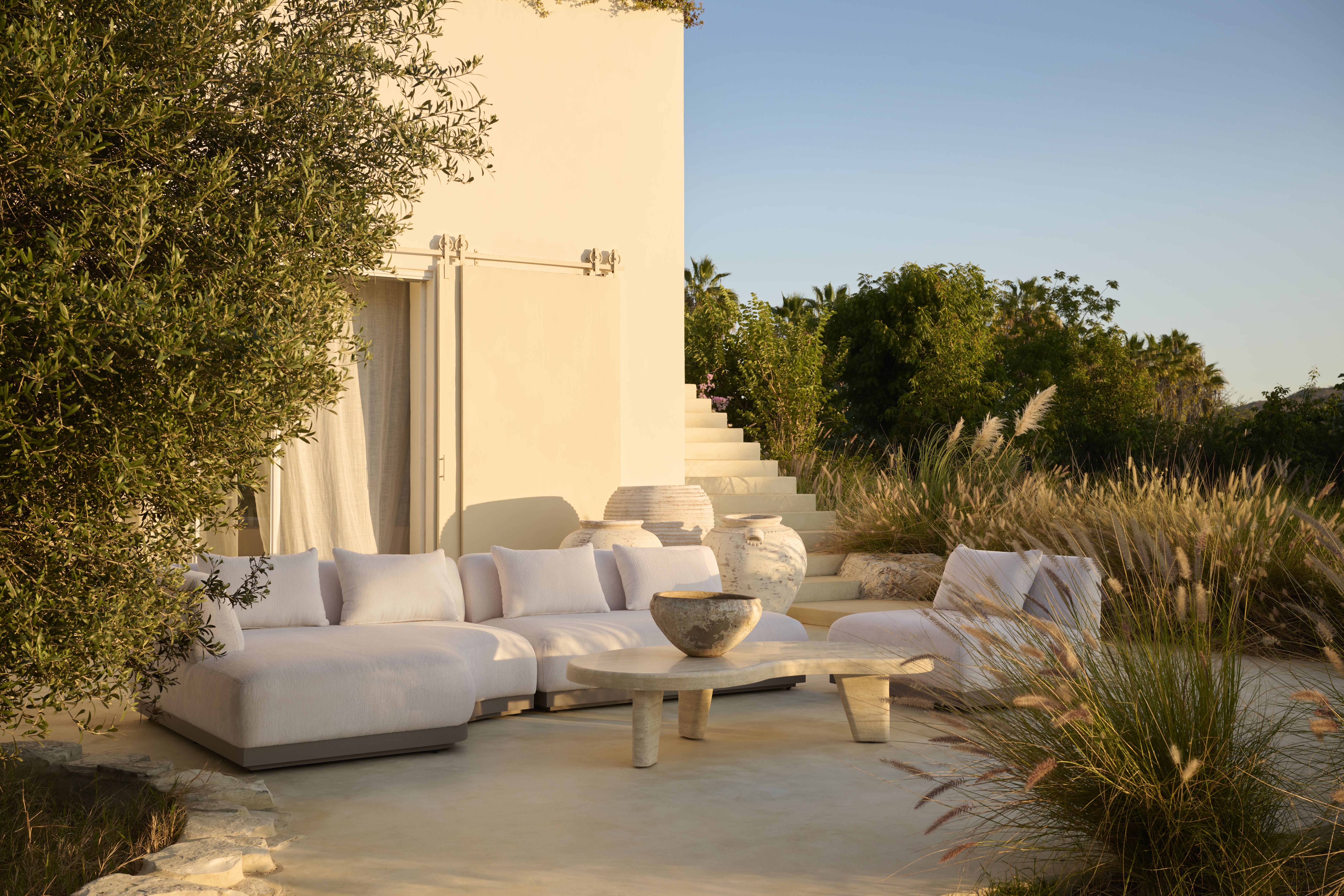 How to Bring the Art of Outdoor Living to Your Home
