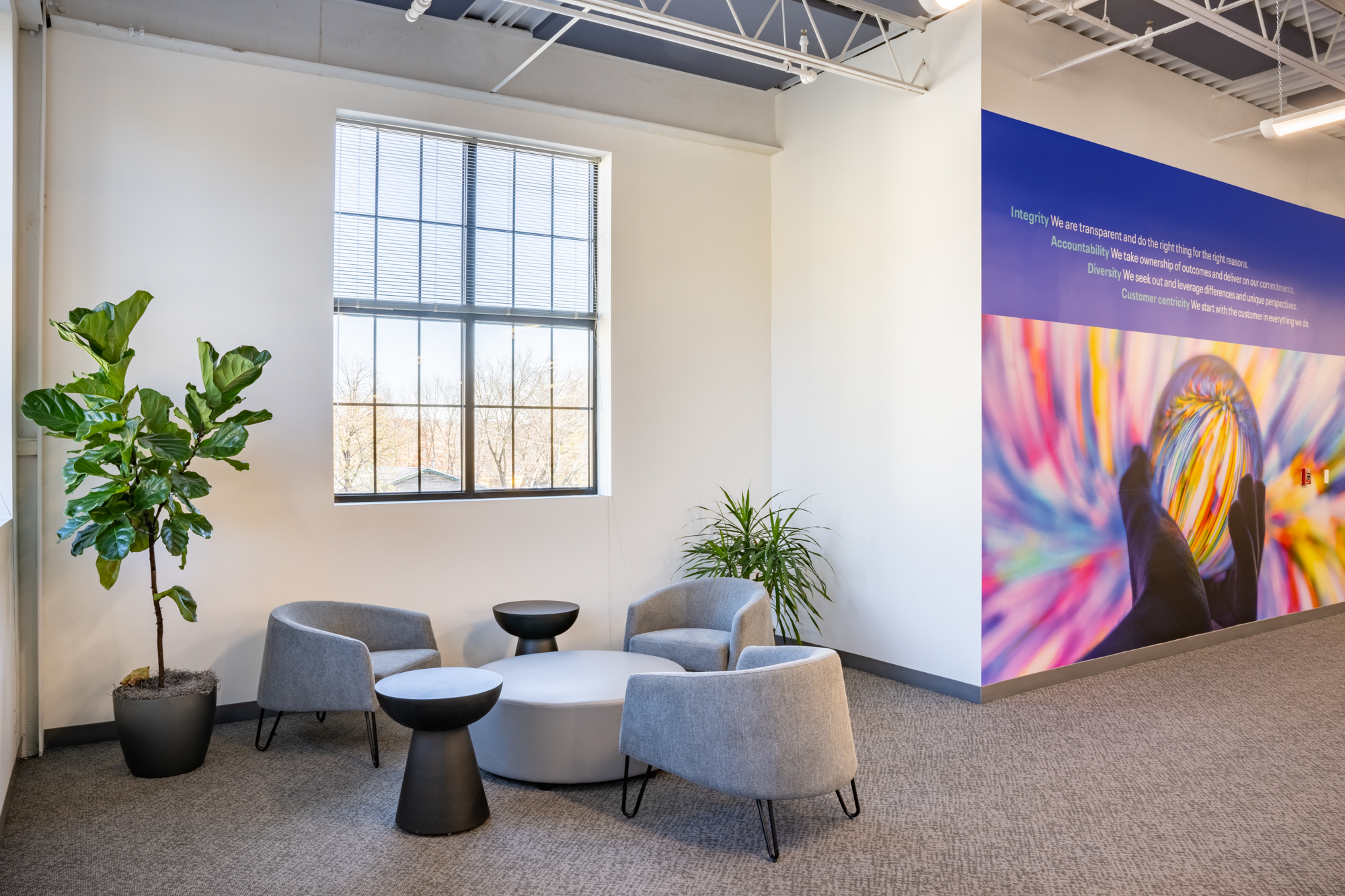 the bridge at camelback ,  phoenix arizona office leasing, colliers, available space, second floor view, elevator connecting to parking