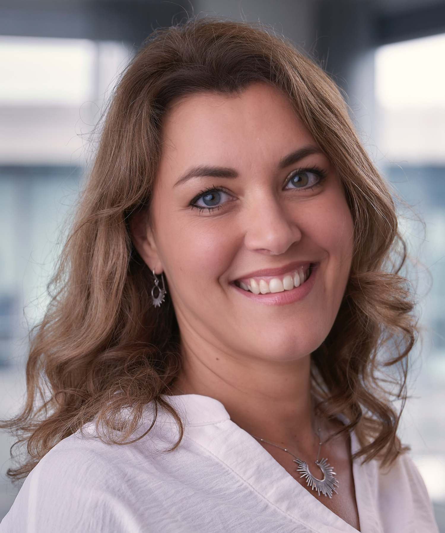 Sue Kingdon

Operations Director for the UKIME region