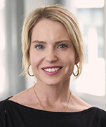 Jennifer Cass headshot