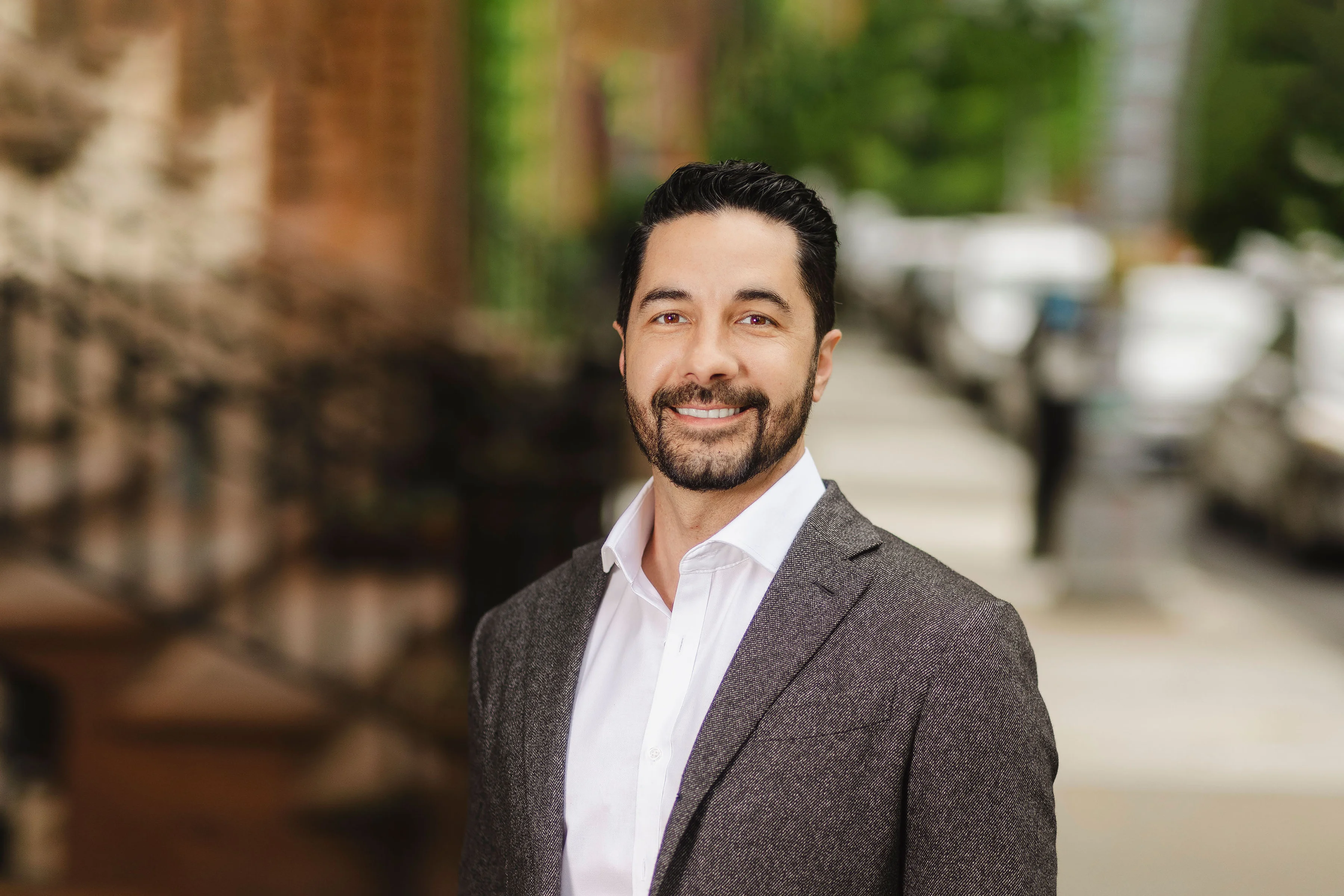 Portrait of Sinclair Schuller, EY Americas Responsible AI Leader