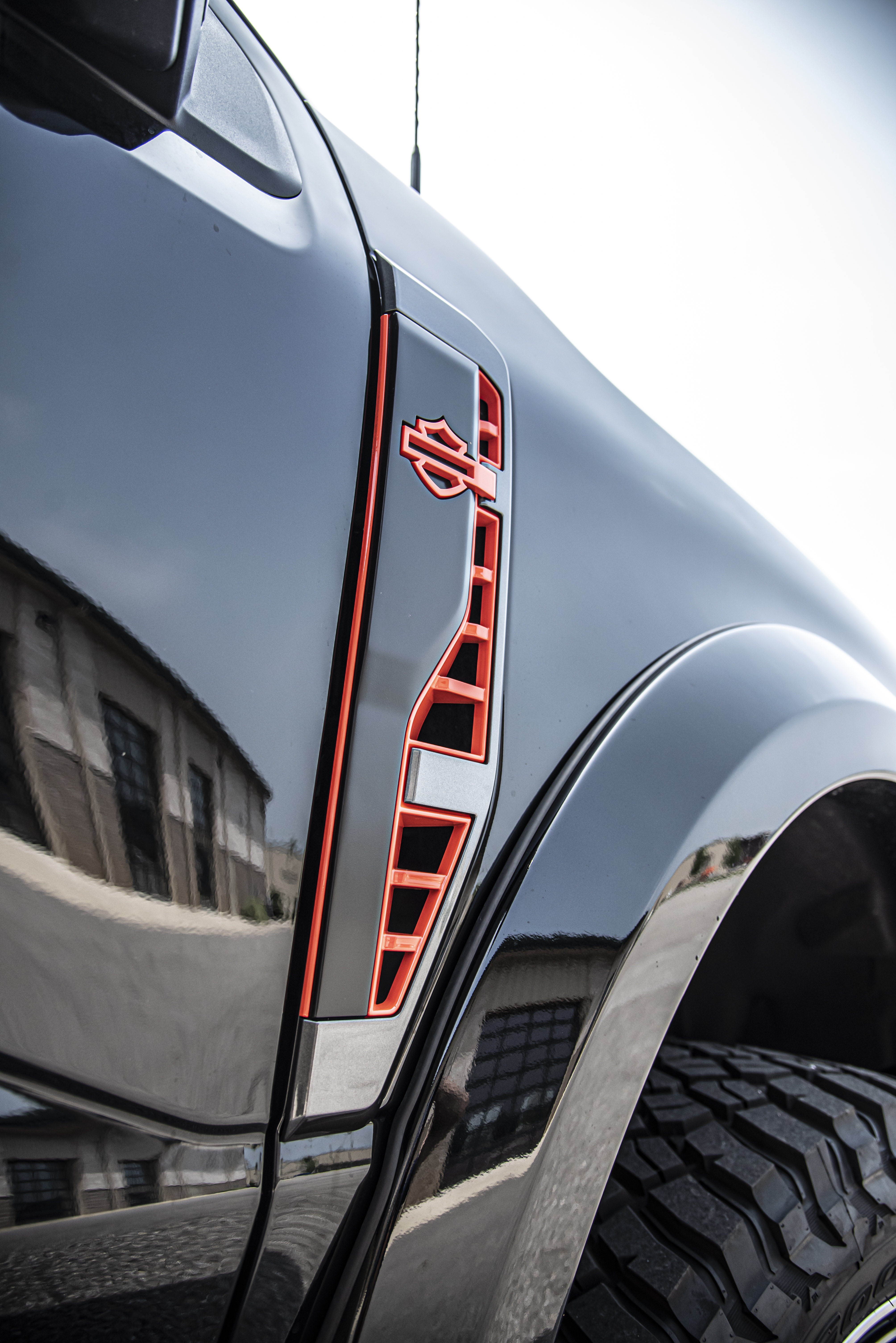 Custom Designed Front Fender Vents with Bar and Shield Logo on Harley-Davison Trucks