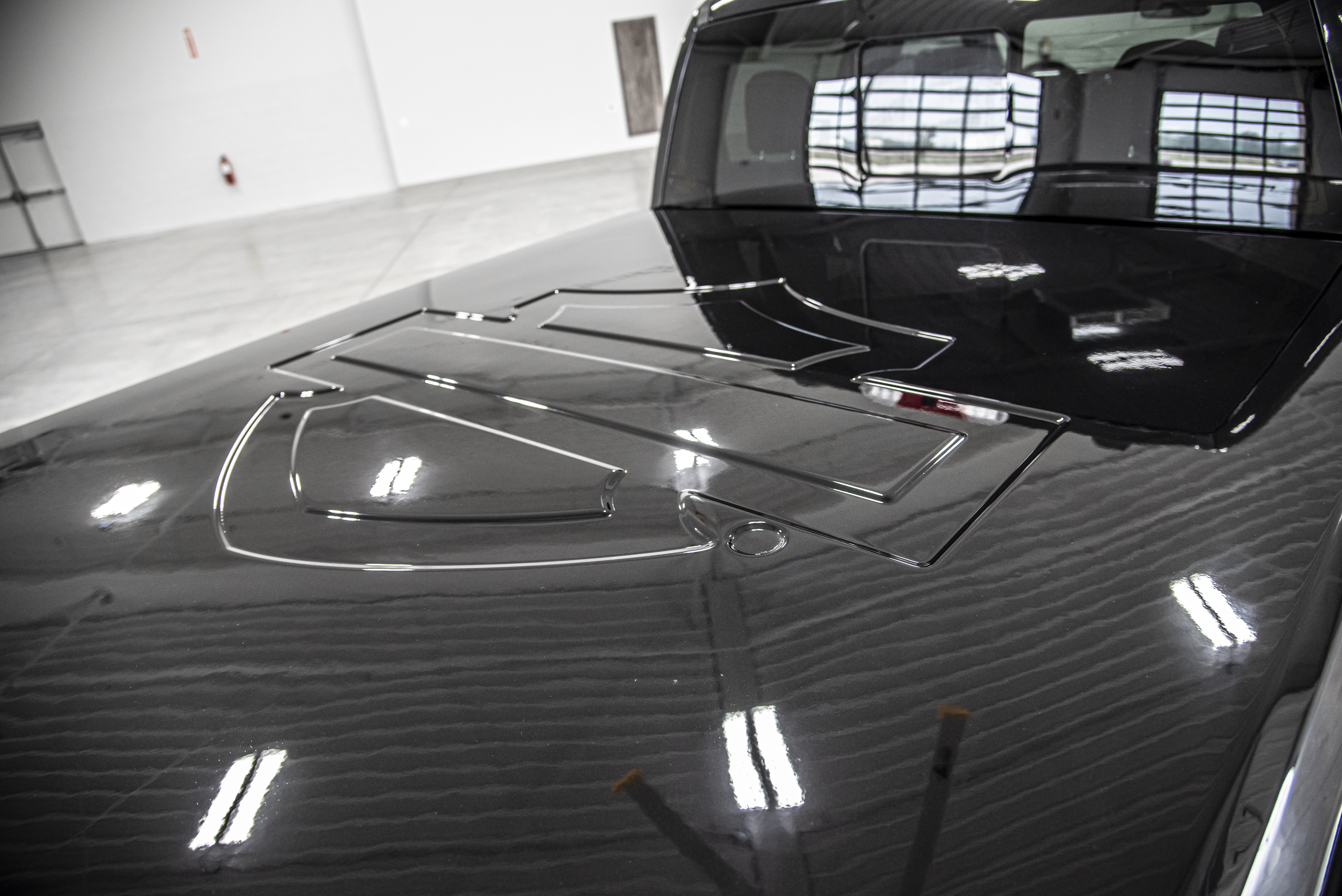 Tonneau Cover with Harley-Davidson Trucks Debossed Bar & Shield Medallion