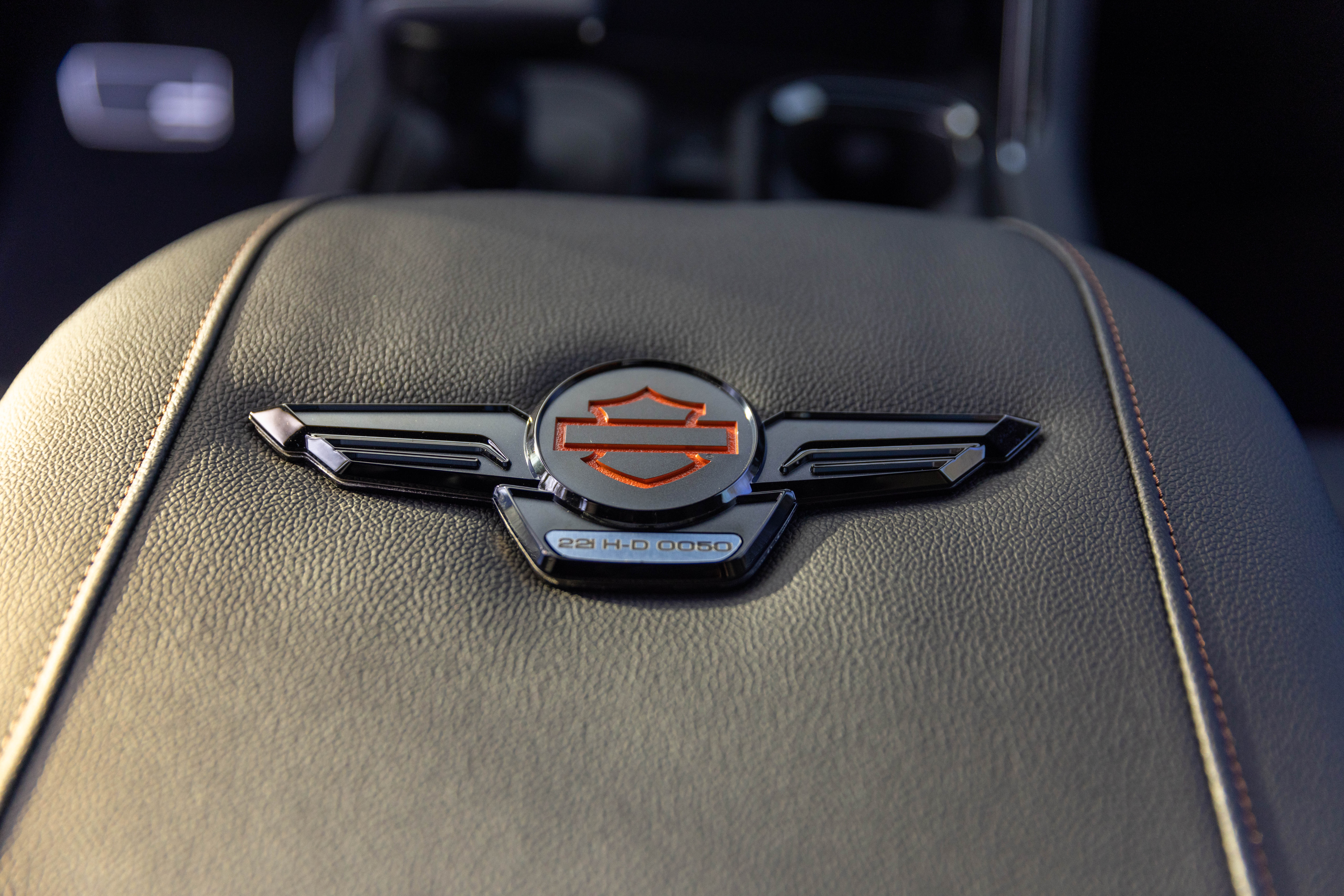 LIMITED EDITION BADGING ON GMC SIERRA 1500 HARLEY-DAVIDSON TRUCKS
