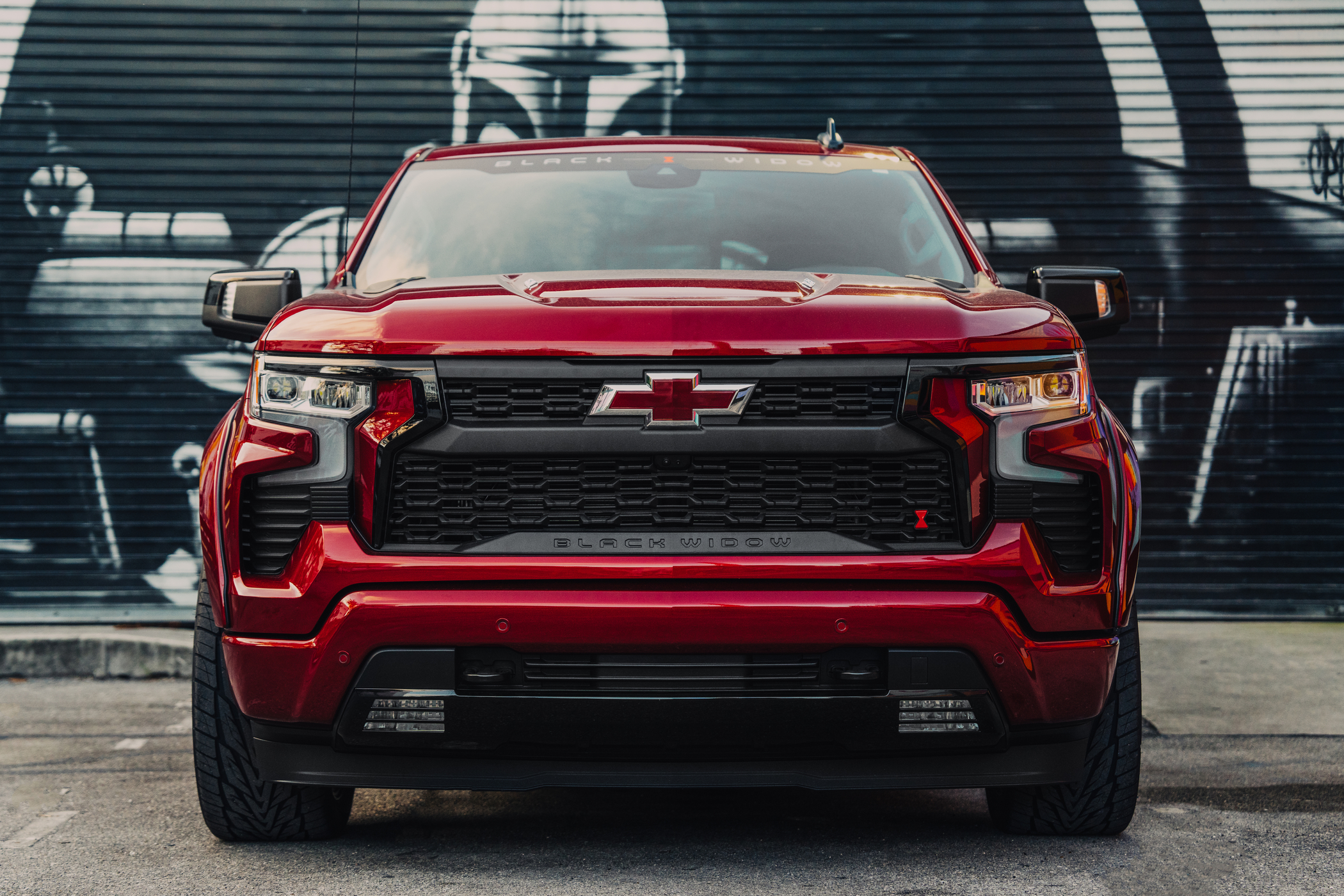 Black Widow Silverdao 1500 on the city streets.