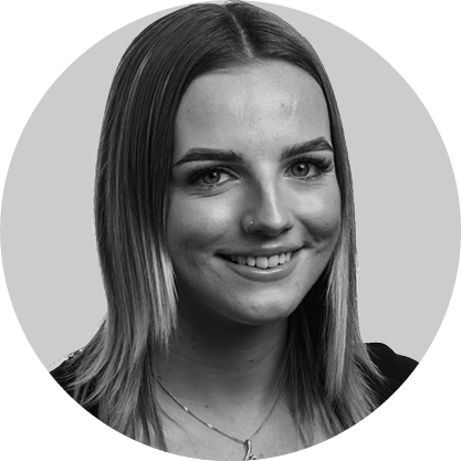 Niamh Smith, Rhotic Media