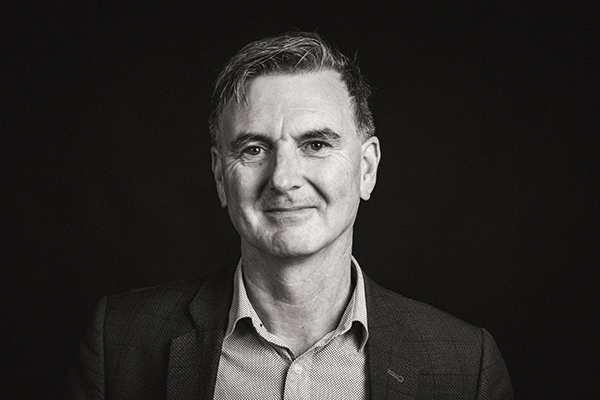 Bruce Yelverton headshot