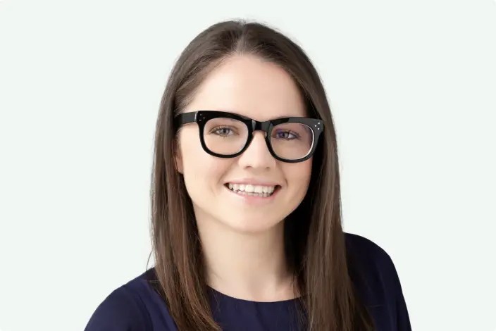 Karmen De Wet headshot