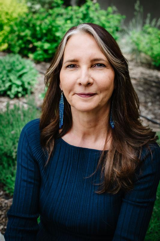 Véronique D’Amours headshot