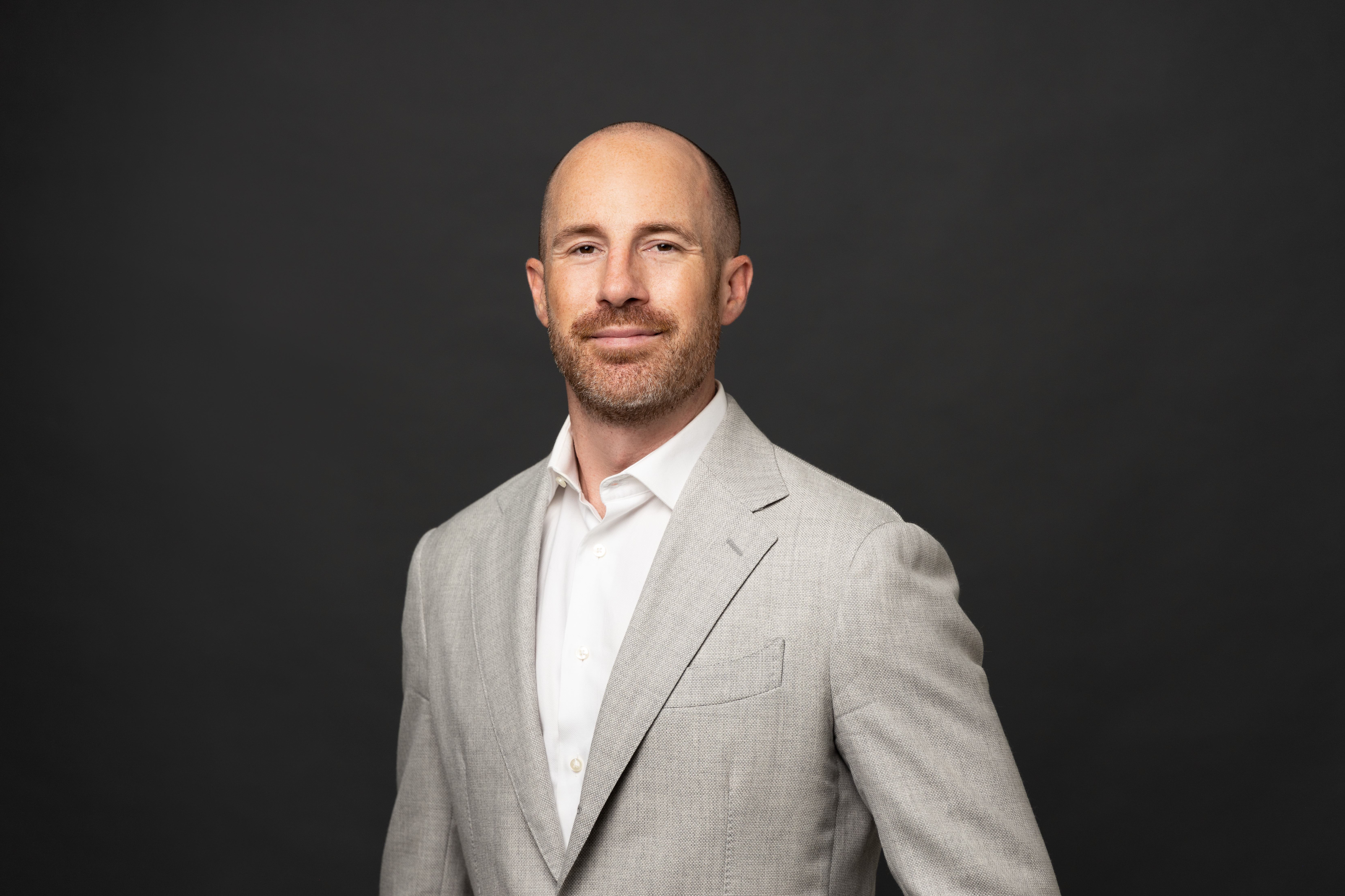 Devon Noble headshot