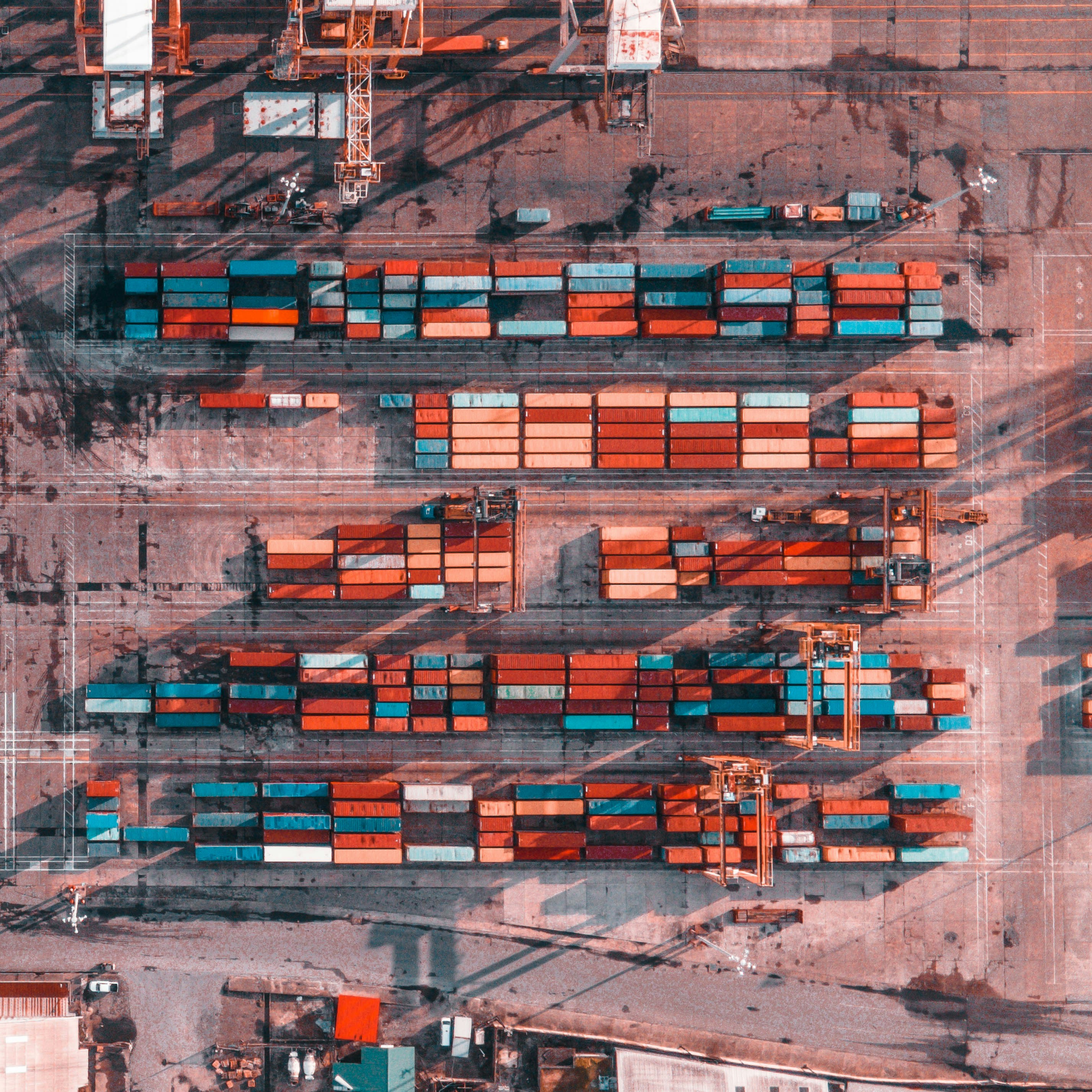 Birds eye view of shipping containers