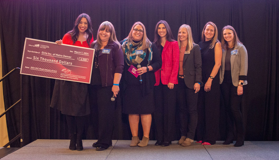 Glen Lake Elementary students with Mortenson hard hats