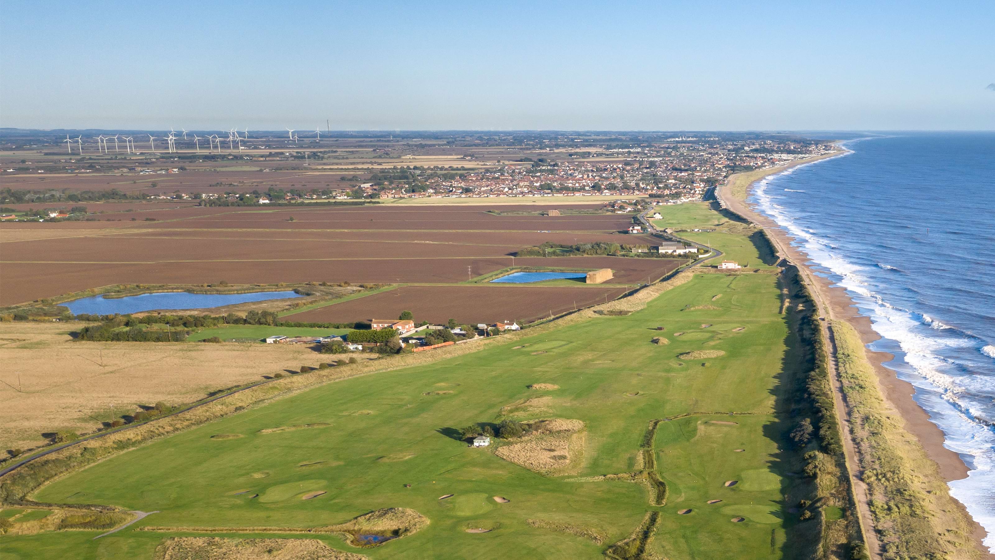 Aerial view of Sandilands gold course and beach