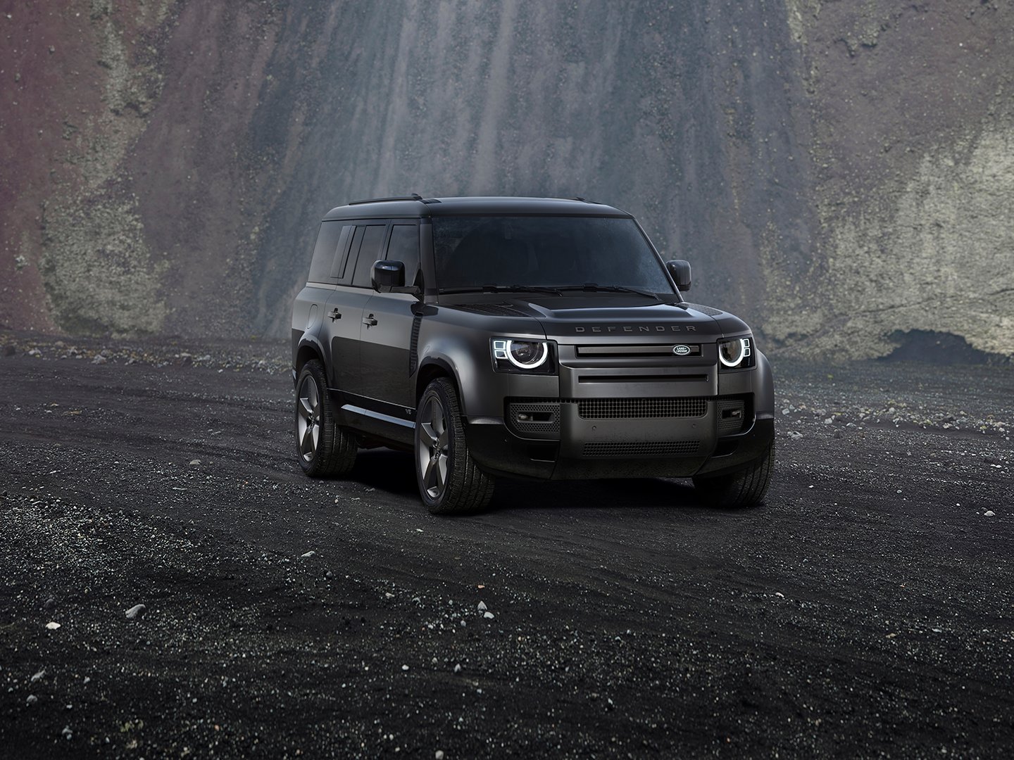MN0611★EPIC NEW LAND ROVER DEFENDER 写真集 Epic Adventures Ahead