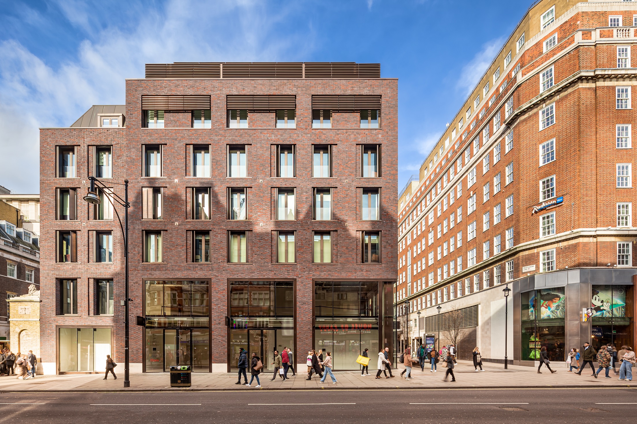 Image for Savills helped Hines secure Manière De Voir at a flagship mixed-use development