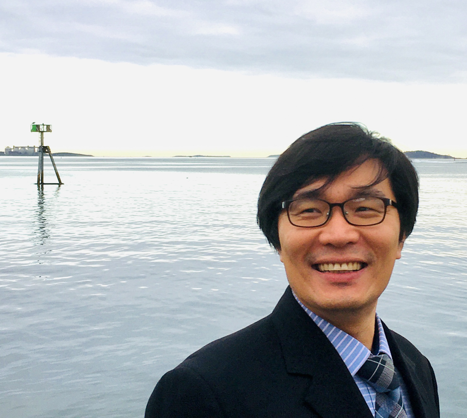 Portrait of Taisik Hwang, PhD